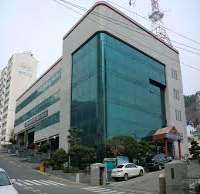 Woozi Dongsuyeong Middle School in Busan, Hanlim Multi Arts High School