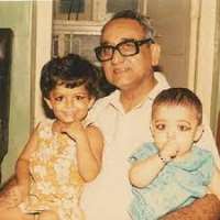 Ruhi Chaturvedi Childhood Image