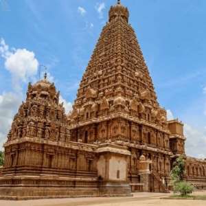 Brihadeeswara Temple History, Travel Information, Hotels, Facts And ...