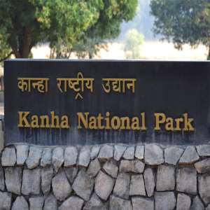 Kanha National Park History, Travel Information, Hotels, Fare ...