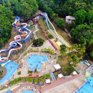 Las Cascadas Water Park History, Travel Information, Hotels, Fare ...