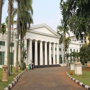 Museum Seni Rupah Dan Keramik