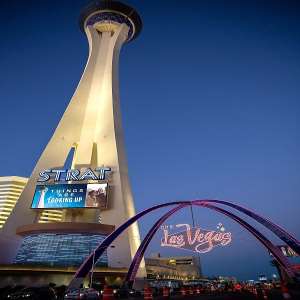 The Strat, Las Vegas History, Amenities, Routes, Vacation Packages ...