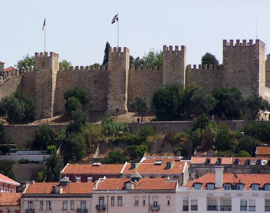 Sao Jorge Castle