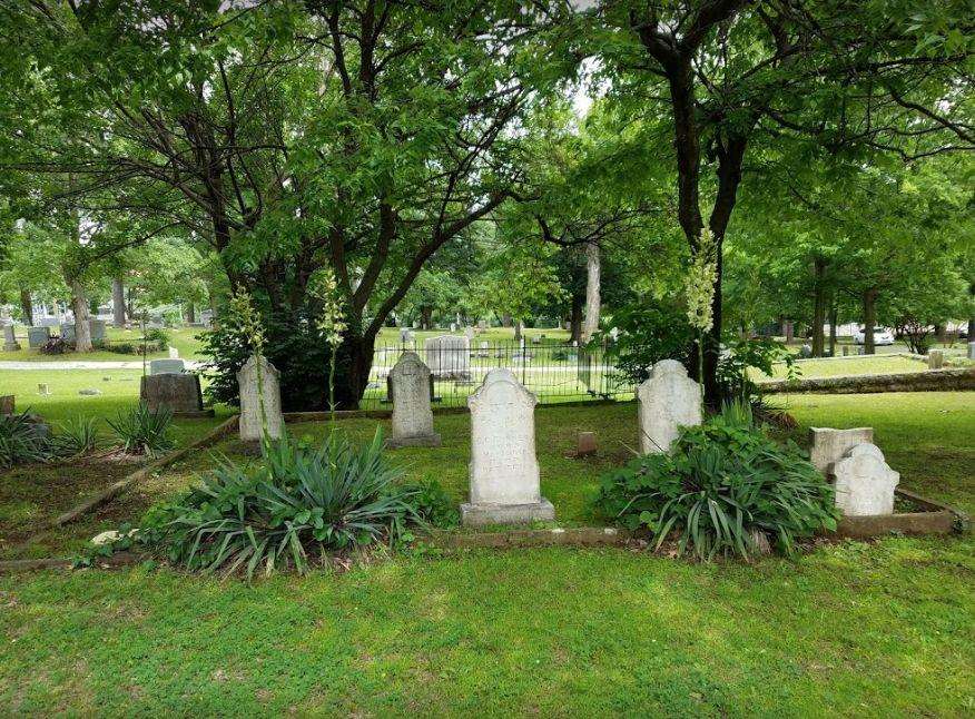 Evergreen Cemetery - Fayetteville AR