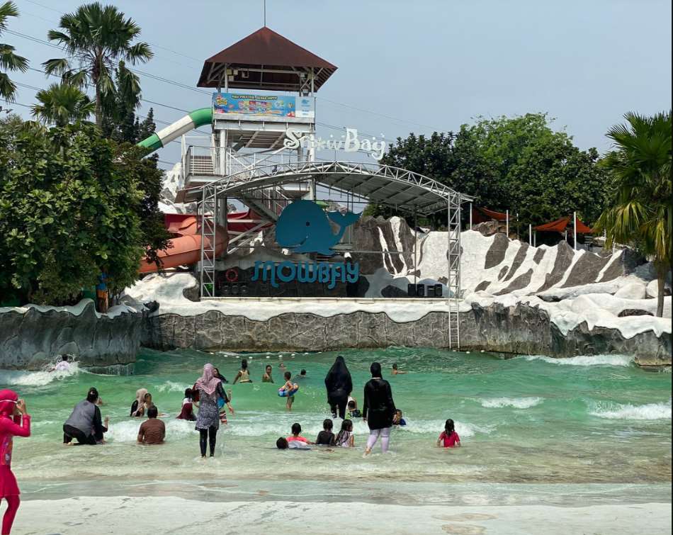 SnowBay Waterpark