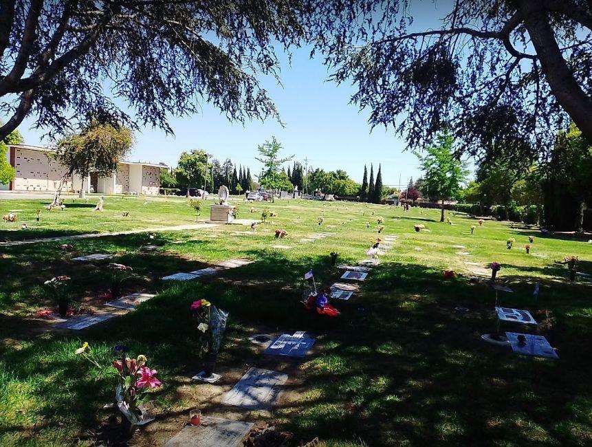 Cedar Lawn Memorial Park in Fremont CA