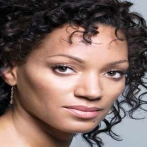 Karen Holness Birthday, Real Name, Age, Weight, Height, Family, Facts ...