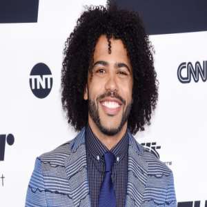 Daveed Diggs Birthday, Real Name, Age, Weight, Height, Family, Facts ...