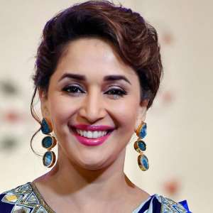 Madhuri Dixit Birthday, Real Name, Family, Age, Weight, Height, Dress ...