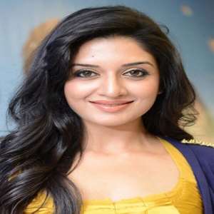 Vimala Raman Birthday, Real Name, Age, Weight, Height, Family, Facts ...