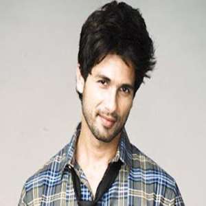 Shahid Kapoor Birthday, Real Name, Age, Weight, Height, Family, Facts ...