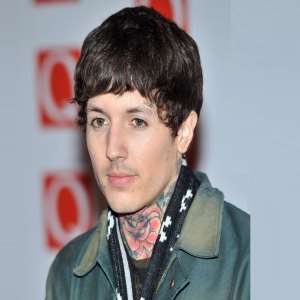 Oliver Sykes Birthday Real Name Age Weight Height Family
