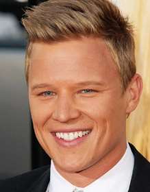 Christopher Egan Birthday, Real Name, Age, Weight, Height, Family ...