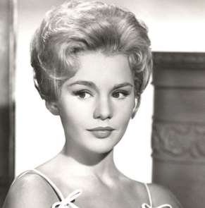 Tuesday Weld - Age, Family, Bio