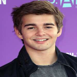 Jack Griffo Birthday, Real Name, Age, Weight, Height, Family, Facts ...