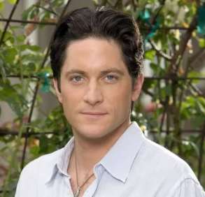 David Conrad Birthday, Real Name, Age, Weight, Height, Family, Facts ...