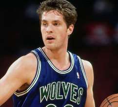 Christian Laettner Birthday, Real Name, Age, Weight, Height, Family ...