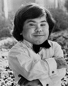 Herve Villechaize Birthday, Real Name, Age, Weight, Height, Family ...