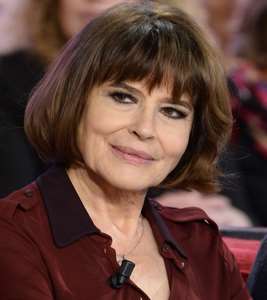 Fanny Ardant Birthday, Real Name, Age, Weight, Height, Family, Facts ...
