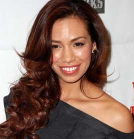 Amy Correa Birthday, Real Name, Age, Weight, Height, Family, Facts ...
