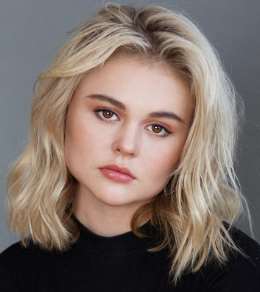 Emily Alyn Lind Birthday, Real Name, Age, Weight, Height, Family, Facts ...