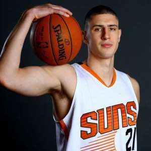 Alex Len Birthday Real Name Age Weight Height Family