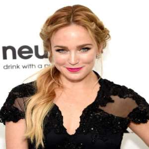 Caity Lotz Birthday Real Name Age Weight Height Family Contact Details Boyfriend S Bio More Notednames