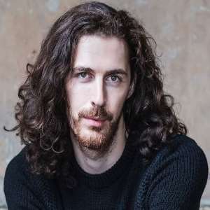 Hozier Birthday, Real Name, Age, Weight, Height, Family, Facts, Contact ...