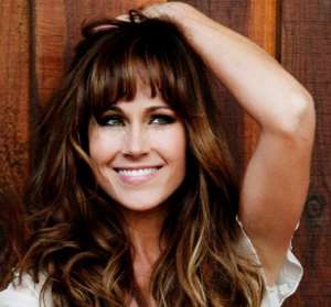 Nikki Deloach Birthday, Real Name, Age, Weight, Height, Family, Facts 