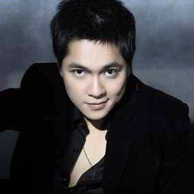 Nhat Son (Singer) Birthday, Real Name, Age, Weight, Height, Family ...