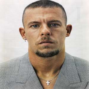 Alexander McQueen Birthday, Real Name, Age, Weight, Height, Family ...