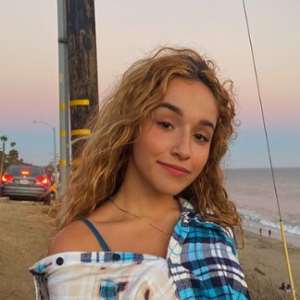 Liya Perez Birthday, Real Name, Age, Weight, Height, Family, Facts ...