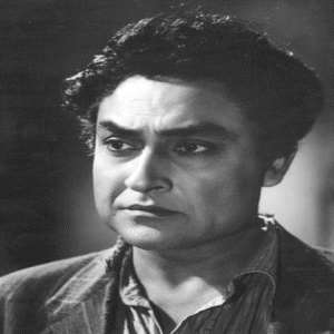 Ashok Kumar Birthday, Real Name, Age, Weight, Height, Family, Facts ...