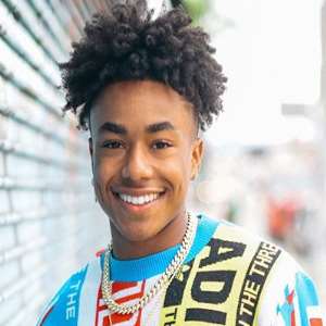 Jeven Reliford Birthday, Real Name, Age, Weight, Height, Family, Facts ...