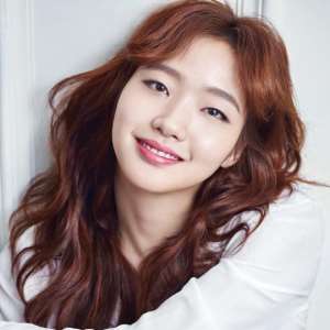 Kim Go-eun Birthday, Real Name, Age, Weight, Height, Family, Facts ...