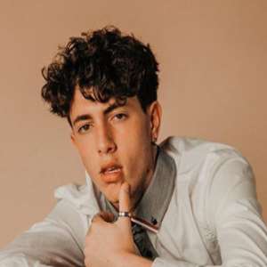 Tommy Blake (TikTok) Birthday, Real Name, Age, Weight, Height, Family ...