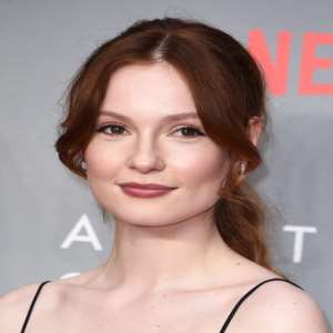 Hannah Dodd Birthday, Real Name, Age, Weight, Height, Family, Facts ...