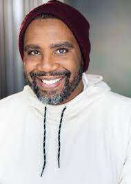 Michael Smallwood Birthday, Real Name, Age, Weight, Height, Family ...