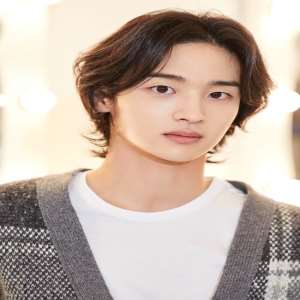 Jang Dong yoon Birthday, Real Name, Age, Weight, Height, Family, Facts ...