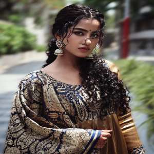 Anupama Parameswaran Birthday, Real Name, Age, Weight, Height, Family ...