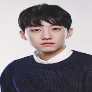 Ryu Seong-rok Birthday, Real Name, Age, Weight, Height, Family, Facts ...