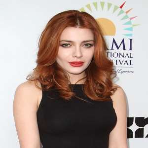 Elena Satine Birthday, Real Name, Age, Weight, Height, Family, Facts ...