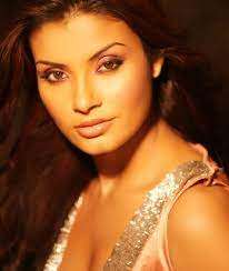 Moumita Debnaths Real Age Revealed Our Comprehensive Guide - 1idxu5e