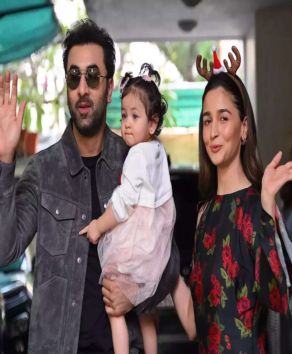 Alia Bhatt and Ranbir Kapoor's Daughter Raha Makes Her First Public ...