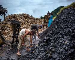 The town was filled with more than 3500 people which were usually the miners who dig coal at the Nordegg Mine.