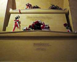 Up until the year 1995, the burial of prominent French figures at the Pantheon was a symbol of respect and admiration for the deceased but it was limi