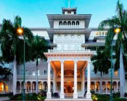 The popular hotel Moana Surfrider was built in 1901 which is also nicknamed as 