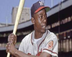 He started playing from 1951 for the Negro American League's Indianapolis Clowns He started playing from 1951 for the Negro American League's Indianapolis Clowns.