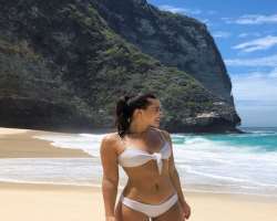 She is a huge travel enthusiast and often uploads pictures relating to her traveling on her Instagram.